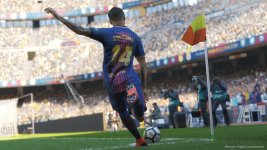 pes2019-02.jpg