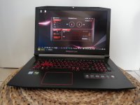 laptop06.jpg