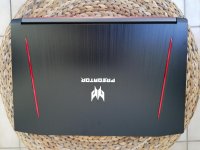 laptop01.jpg