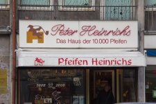 Pfeifen_Heinrich_-_Schaufenster-7283.jpg