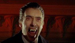 dracula-christopher-lee.jpg dracula-christopher-lee.jpg