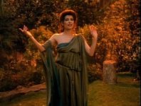 troi.jpg