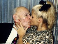 Anna-Nicole-Smith-husband-anna-nicole-smith-33733127-634-478.jpg Anna-Nicole-Smith-husband-anna-nicole-smith-33733127-634-478.jpg